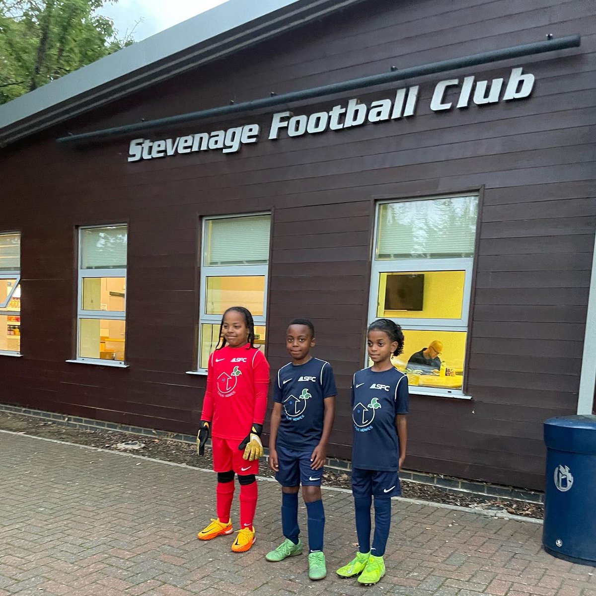 LSFC__'s tweet image. LSFC U9’s @ Stevenage FC

Well done to the U9’s select team who took on Stevenage FC Academy, resulting in a 5-5 draw

#WeAreLSFC