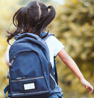 Iroq21's tweet photo. Ahora que las clases iniciarán el 3 de Octubre, en su morral los estudiantes de primaria llevan a cuesta 11 días perdidos. Días irrecuperables en la vida de los menores. 
¡Urge, no se pierda un día más del año escolar!
Si no hay clases, no se cumple el derecho a la educación. https://t.co/4rMvxJN5O2