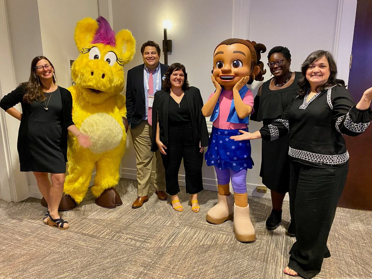 FredRogersPro's tweet photo. Fred Rogers Productions representing at NETA !
#PublicMediaEducates #PMA54
@NETA_Tweets https://t.co/u2kT34fzlT