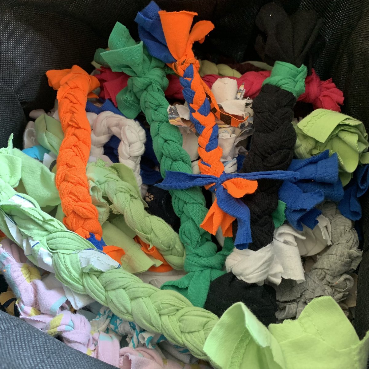 MsBrown1138's tweet photo. Great first meeting for the KHS Key Club! We made dog toys from old T-shirts to donate to local shelters. 
Join us the 3rd Tuesday of each month to do service projects.
@KnightdaleHS @KHSKEYC https://t.co/wZDgABcPke