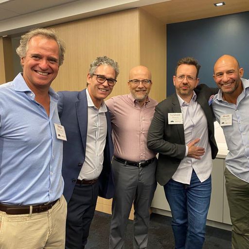 #TravelTuesday looking back on our delegates trip to Chicago for  #LEIChicago2022 international conference dump #1

lawexchange.org
#lawyers #lawfirms #bettertogether