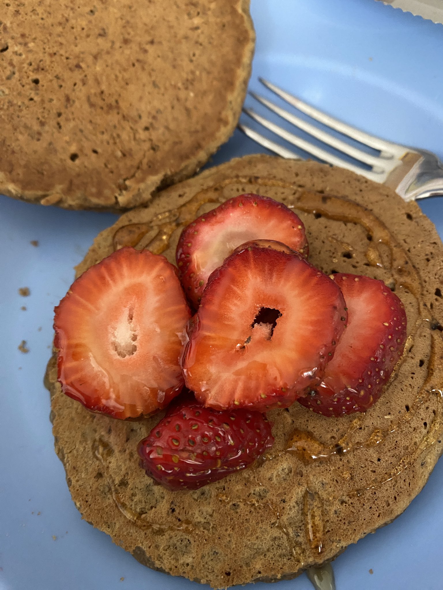 jo on Twitter "Muy buenos los pancakes de avena, les puse frutilla y