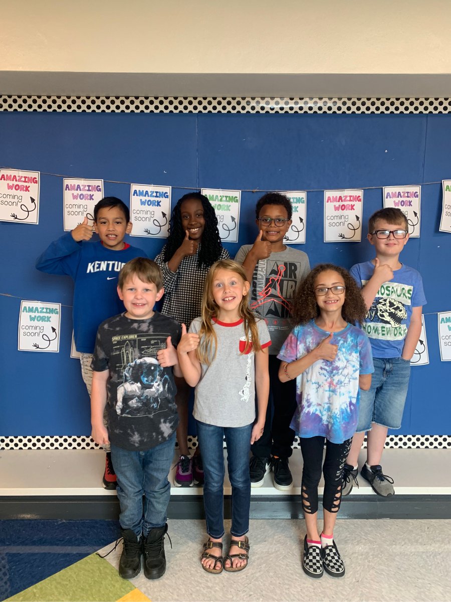 Congrats to these students in Mrs Windrel’s 3rd grade class who met their goal on the Unit 1 Math test!! Great Job!