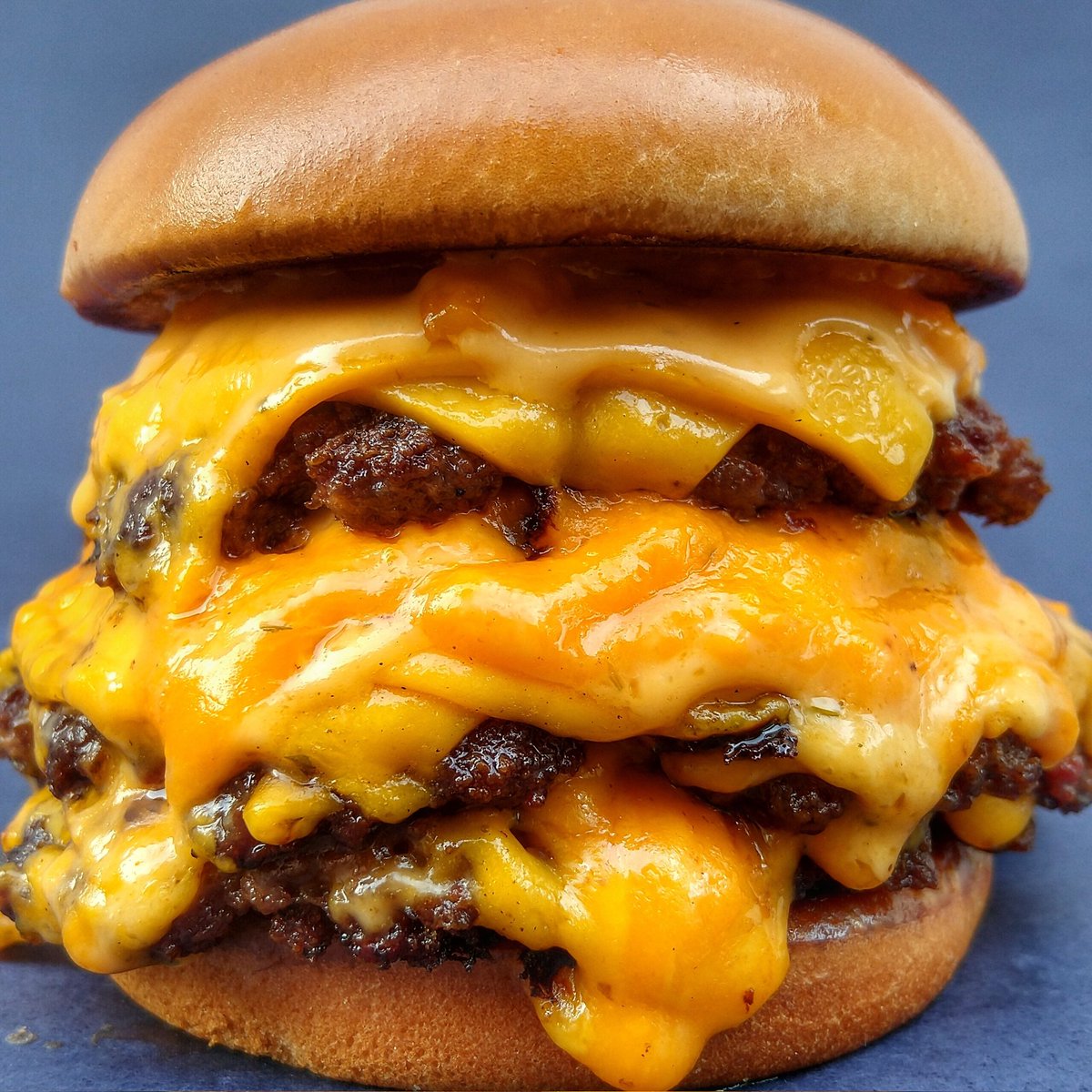 BitBurgerRJ's tweet photo. OS MELHORES SMASHS QUE VÃO VÊ HOJE🍔🤤
.
.
INSTAGRAM > https://t.co/vEIY1ZHva1 https://t.co/tX6Ge8DbUn