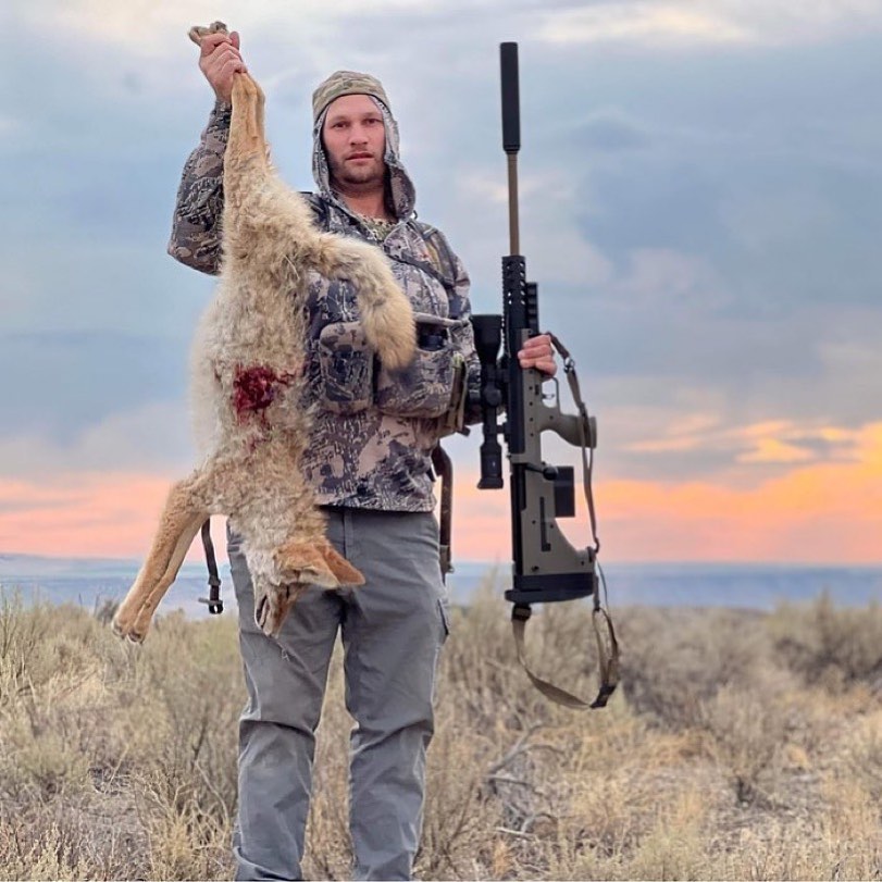 DeserttechHQ's tweet photo. Tis the season! I wacked a coyote myself this weekend. Make sure you tag us in your hunting pics!
From: @freediver474  
#coyotehunting #idaho #predatorhunting #desertech #tomorrowsweapons #SRSa1 #bullpup #guns #unrivaledperformance https://t.co/yKEjx1cAW2