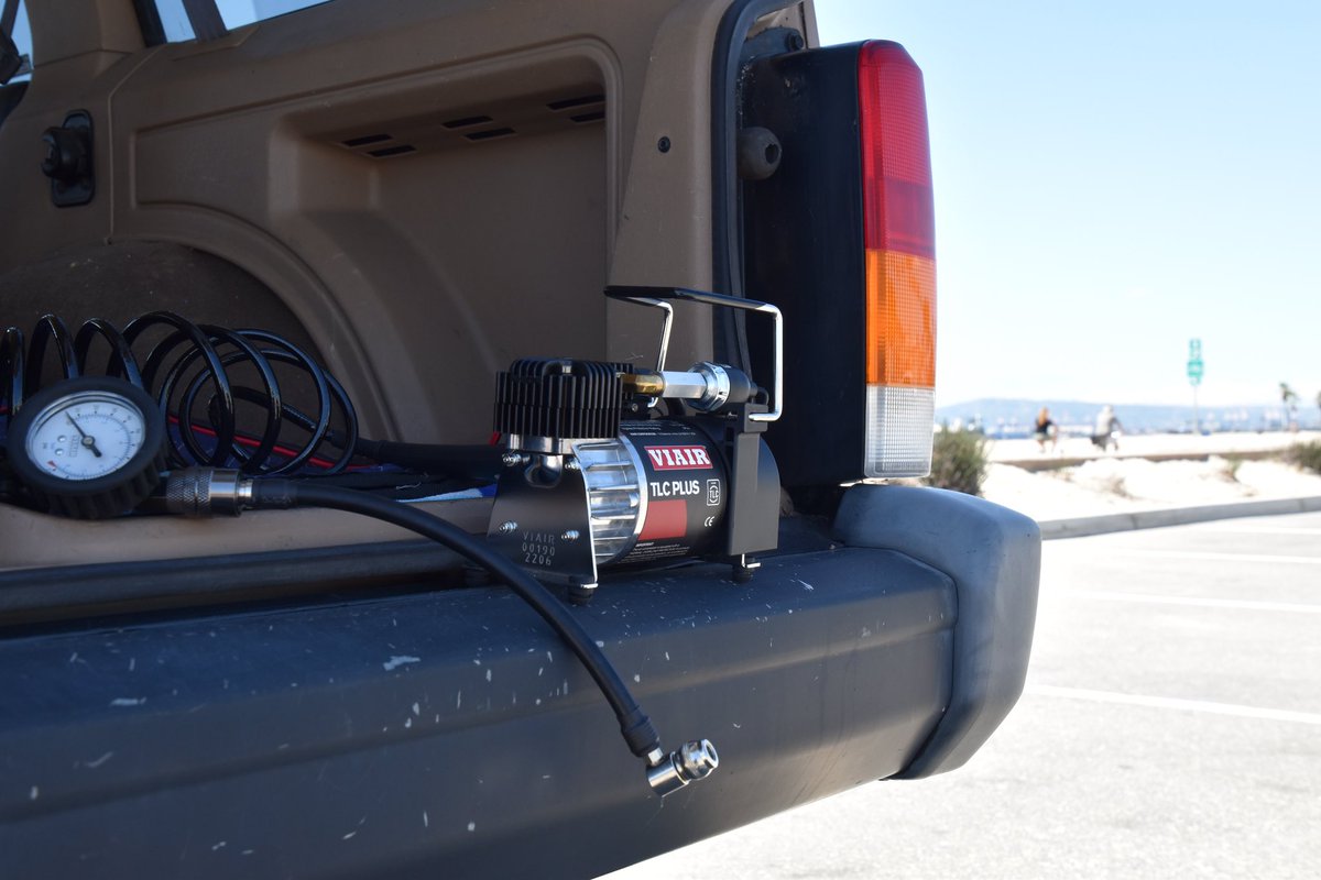 viairbike's tweet photo. So small it will fit in the palm of your hand, yet so mighty even tubeless installation is a breeze. To see more on the 120psi TLC Plus hit that ⬆️ link. And, to all you Belgian Waffle Ride @BelgnWaffleRide Utah goers, be sure to come visit us at the @FloydsCycling tent! https://t.co/Ht8O0X4obm
