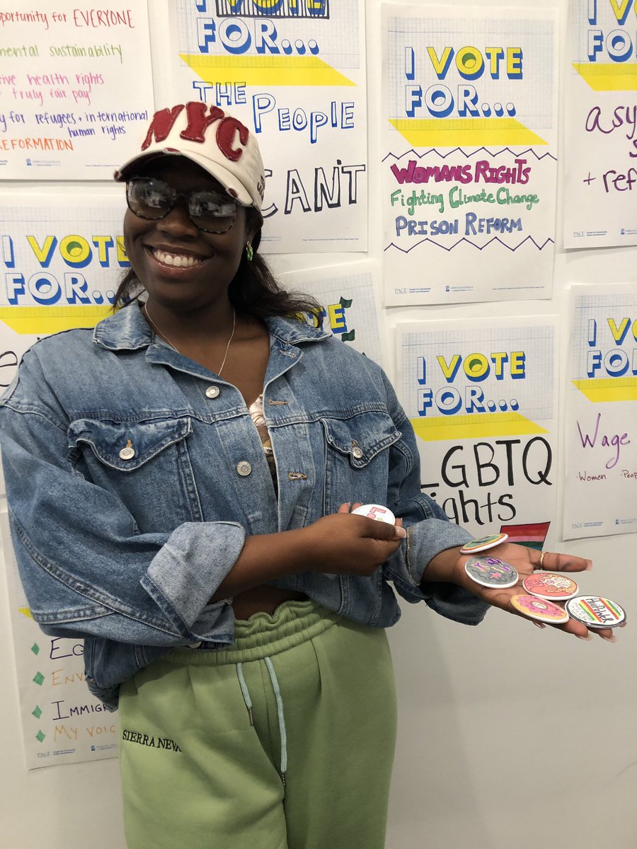 CCARNYC's tweet photo. Thanks everyone who stopped by our #NationalVoterRegistrationDay event! 

NY voters can register to vote through Oct 14th for Nov’s midterm elections: https://t.co/jlULaJPB24

#CampusTakeover #PaceVotes @AndrewGoodmanF https://t.co/fJ7HzQA7Sv