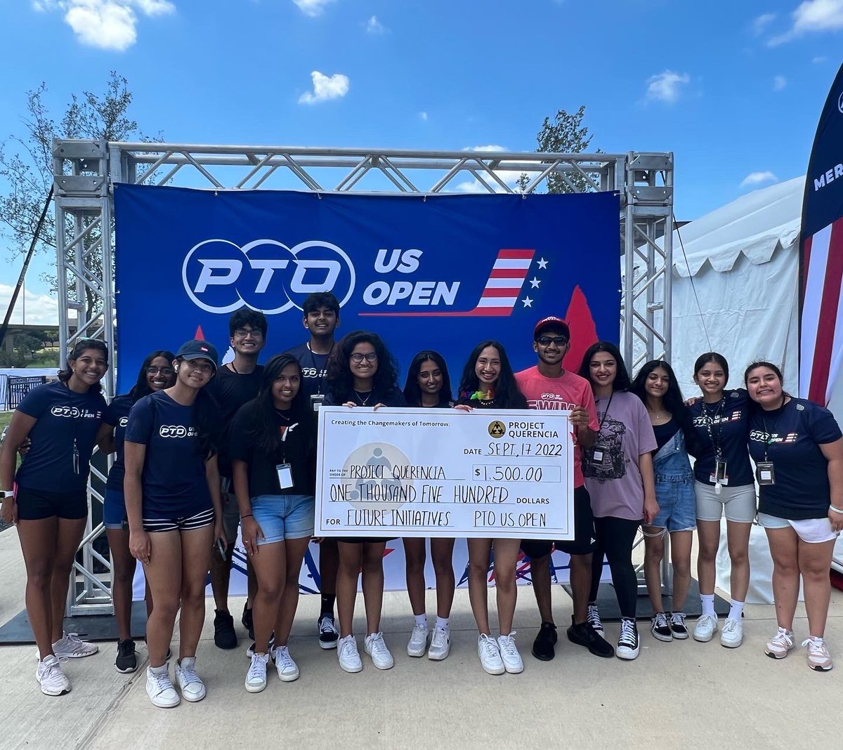 ShraavyaPydise2's tweet photo. I’m overjoyed to share about our US OPEN Triathlon Event this weekend. @ProjectQuerenc1 received a $1500 grant and was recognized on worldwide TV with our team netting 500 hours this weekend! We were able to support some of the best Olympians in the world and their families! https://t.co/HIIaYtXL2E