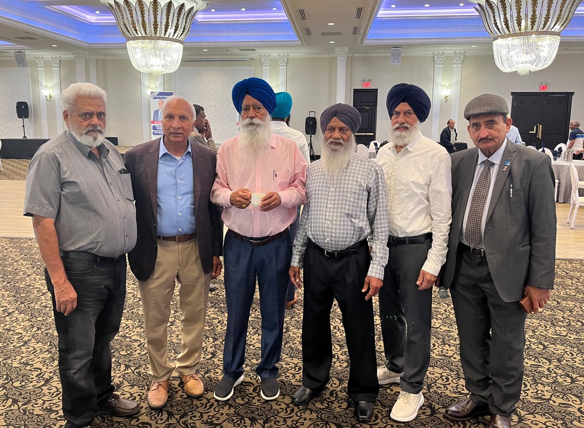 AvtarMinhas2022's tweet photo. Sharing some stills from the fundraiser event this past weekend. I really appreciate all your support! #Etobicoke #EtobicokeNorth #Canada #CityCouncillor #VoteMinhas #TeamMinhas https://t.co/hgM9np07d9