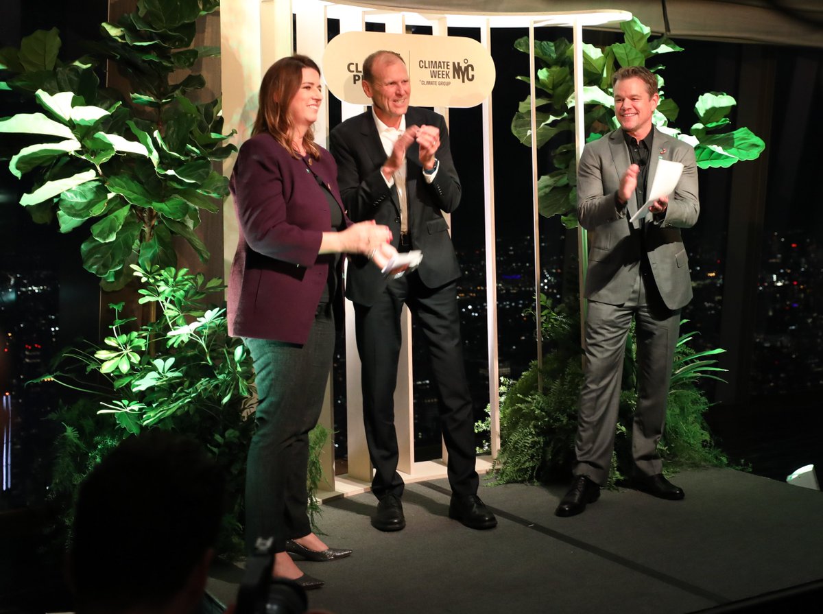 ClimateGroup's tweet image. During the #ClimateWeekNYC Leaders' Reception, @KaraHurst Vice President Worldwide Sustainability, @amazon @climatepledge, Gary White, CEO &amp;amp; Co-Founder and Matt Damon, Co-founder of @Water extended their partnership to provide access to safe water for 100M people.