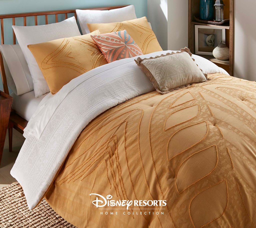 SobelatHome's tweet photo. 🔥⁠ ARRIVING THIS MONTH!! ⁠
⁠
The Disney Resorts Home Collection bed set and throw ⁠Island Palms are Inspired by Disney's Polynesian Village Resort. Bring home the memories This Fall. 🎆⁠
⁠
#thePolynesianresort #AnimalKingdomresort #theGrandFloridianresort https://t.co/oN6xV4II8W