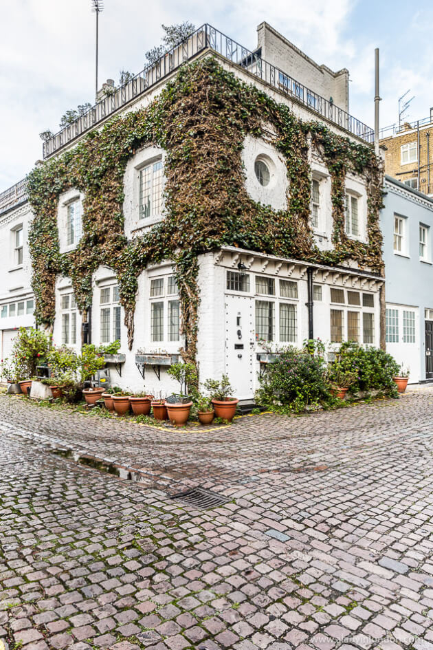 Good morning from London.

"The positive thinker sees the invisible, feels the intangible, and achieves the impossible"

But before any achieving, coffee ☕️