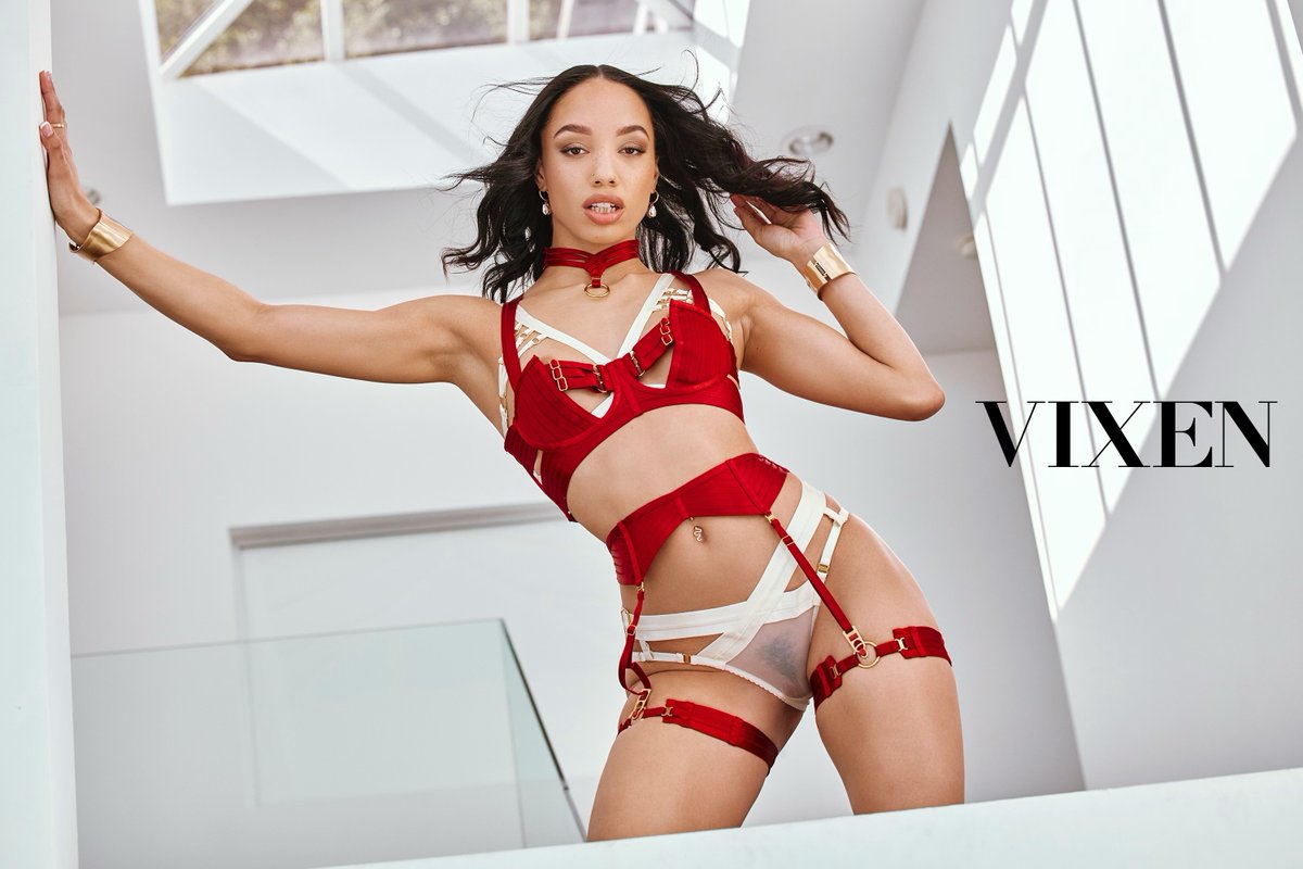 2021 Fleshbot Awards Revisited: Nominated Fave Alexis Tae https