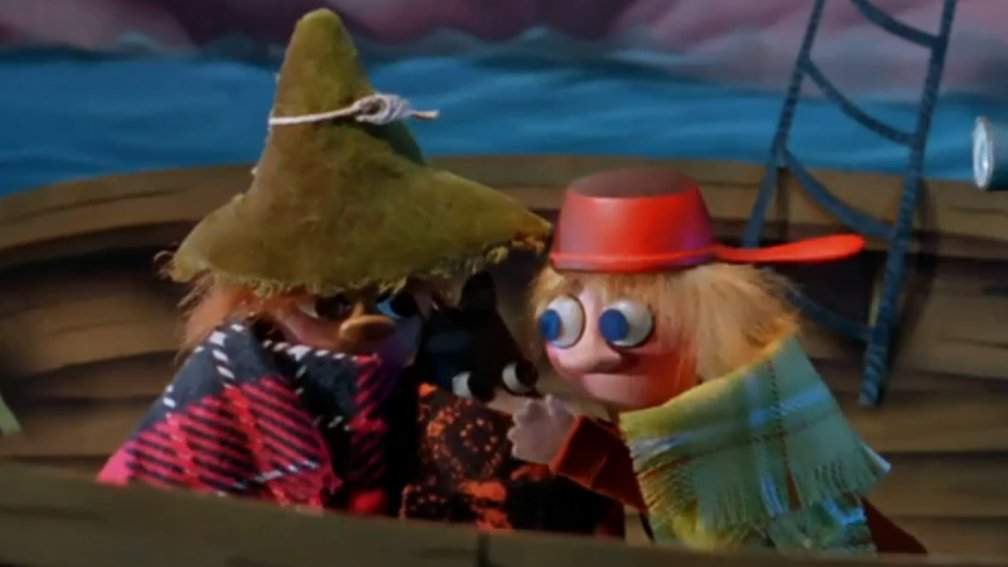 bisexualmoomin's tweet image. im gonna cry they're so cute snuggled up in their blankies
#joxter #muddler #moominpappa #hodgkins #fuzzyfeltmoomins