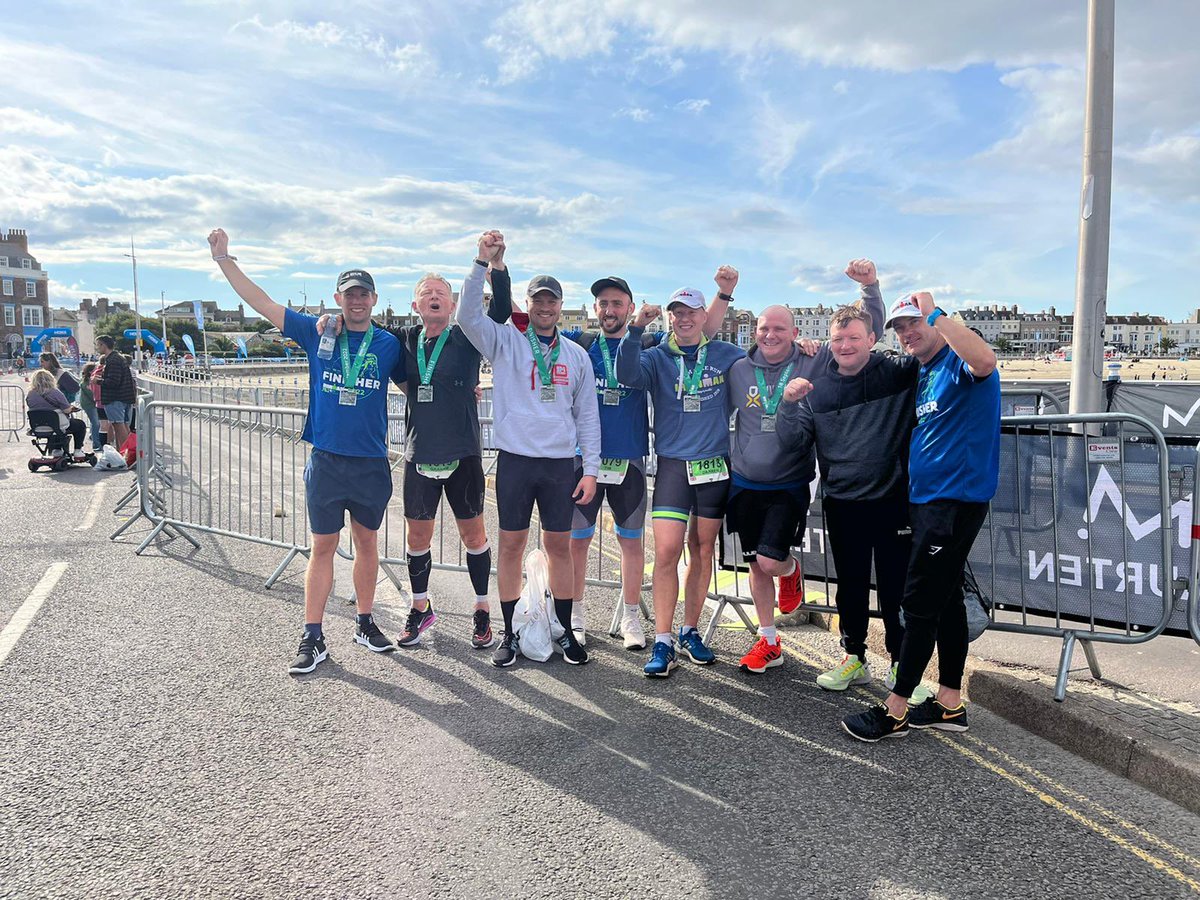 matthill_1988's tweet photo. Ironman Weymouth 70.3 Completed ✅ 
🏊🏻‍♂️ 1.2 mile
🚴 56 mile 
🏃🏻‍♂️ 13.1 mile 
Another race in the bag and finished with my fellow tri boys. Well done to everyone else that took on the course 🦖  and a big thank you to our tri wives for supporting us out on the course 😘@ironman_uk https://t.co/h847WMfQp8