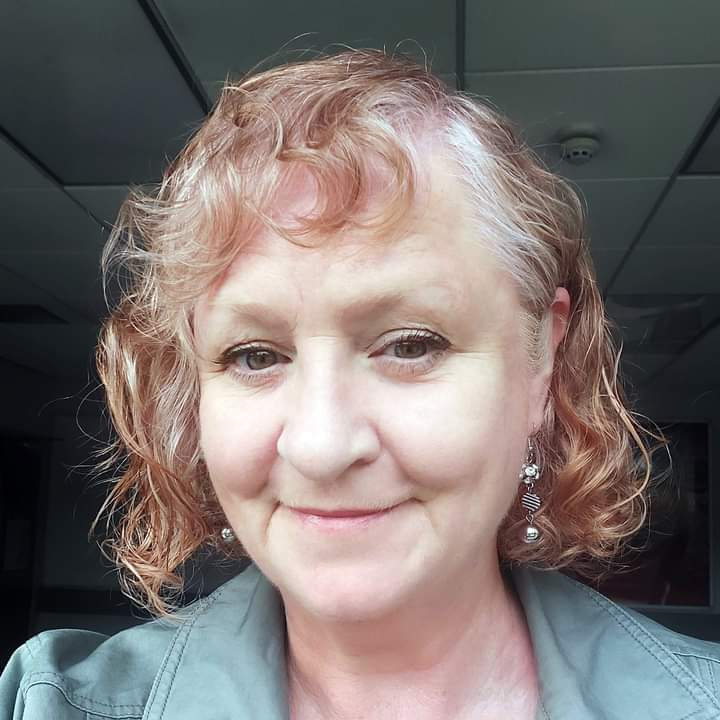 Our first author...

Pen is author/illustrator of middle-grade novel Dear Earthling: Cosmic Corresondent, published by Common Deer Press. 

Find out more about Pen at penavey.com
or follow her on Twitter: <a href="/penavey/">Pen Avey</a>
or Instagram: pen.avey