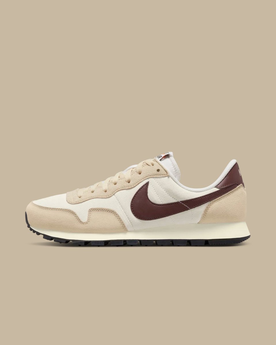 nike air pegasus 83 bronze