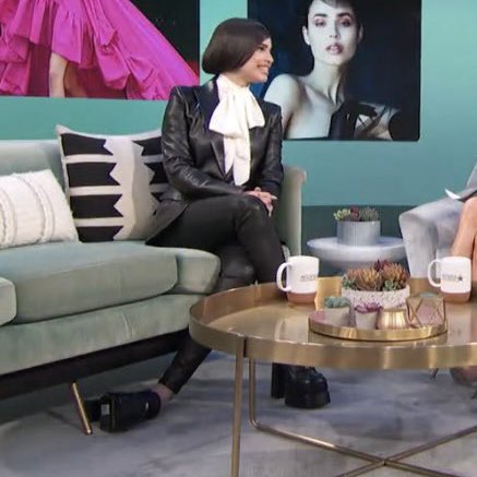 _salazarrrrr's tweet image. HER THING !!! @sofiacarson