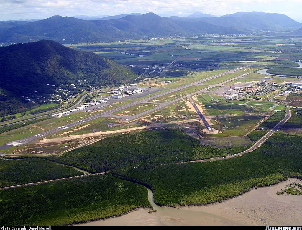 n194at's tweet photo. Which airport is this?
#AvGeek https://t.co/FTCht8E0ab