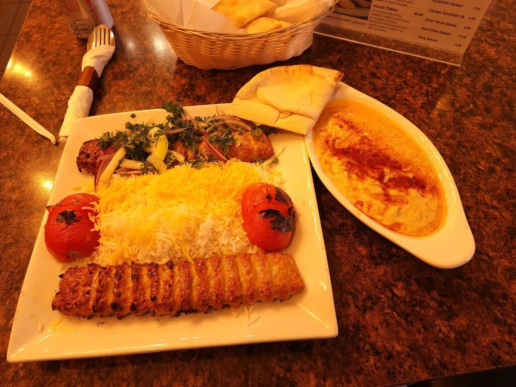 My car is taking forever at the shop and I'm not going to be in this area much longer so I came to a Zouain family favorite . @alibaba_houseofkabob 

#longwood #persianfood instagr.am/p/CivmqwwLh90/