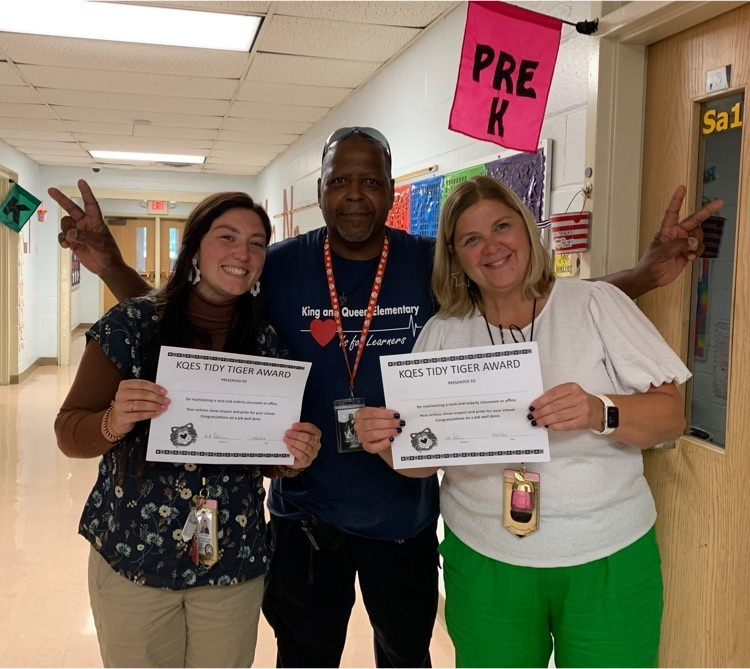 KingandQueenCo5's tweet photo. KQES custodian, Mr. Palmer, was seen giving the Tidy Tiger award to teachers. Miss Curle and Mrs. Jenkins were 2 of our classes who earned this award for students and staff keeping their classrooms neat and clean!  Congratulations to all of our recipients! https://t.co/zZBH53Lbcp