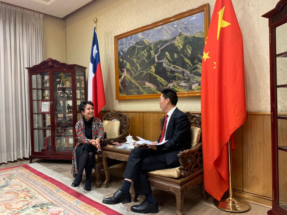 PressenzaIPA's tweet photo. The Silk Belt and Road, integration projects - Interview with Mr. Niu Qingbao, Chinese Ambassador to Chile (3rd part) https://t.co/WgpAmOKZ6O #China #FutureForHumanity #SilkRoad Pía Figueroa https://t.co/uZ7uAmnuTO