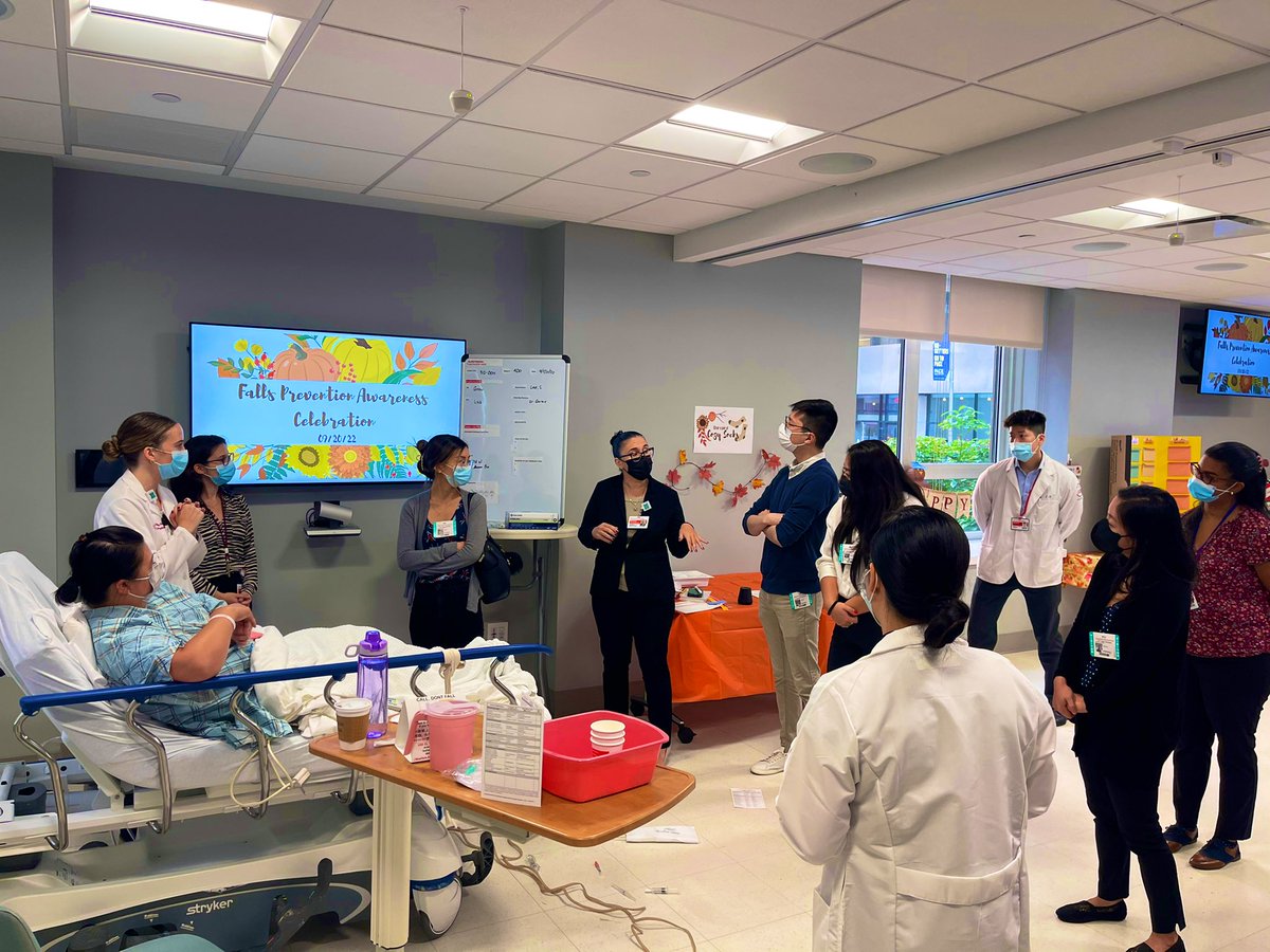 JoanHalpern's tweet image. What a fun, engaging and educational 🍁 Fall Prevention Awareness Day @nyphospital Lower Manhattan! Simulation, trivia and more to raise awareness and refocus on prevention strategies ! #fallpreventionweek #qualityandsafety #education #greatjob @WillieMManzano