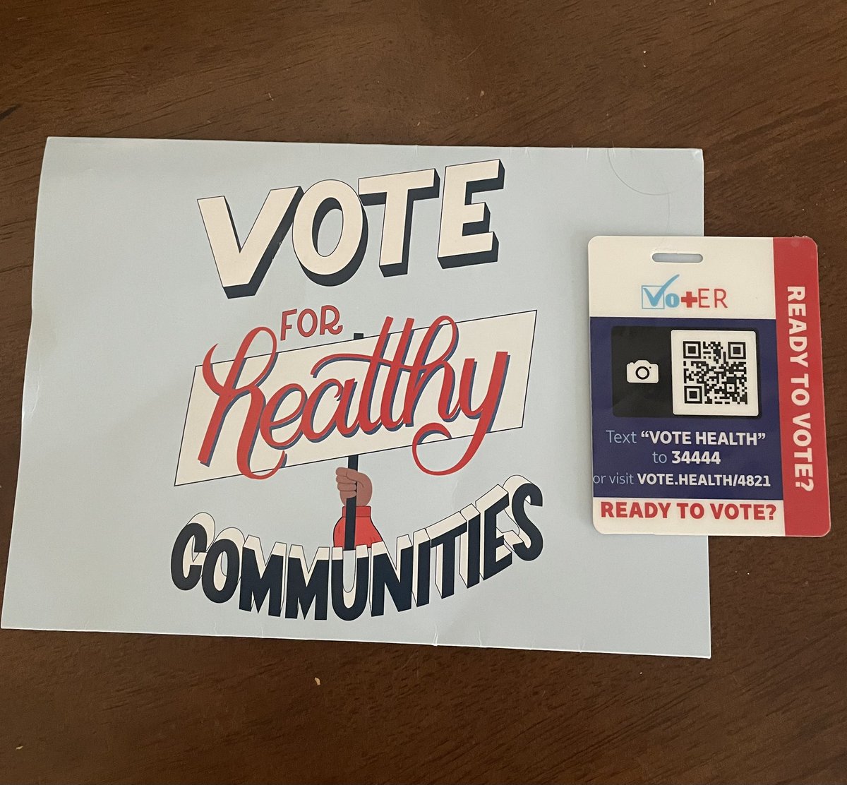 Excited to receive my @Vot_ER_org badge today on #NationalVoterRegistrationDay I’m ready to help patients register to vote, so that they can be empowered to have a say in policies that affect their health. Get your badge at vot-er.org #MedTwitter #VoterRegistration