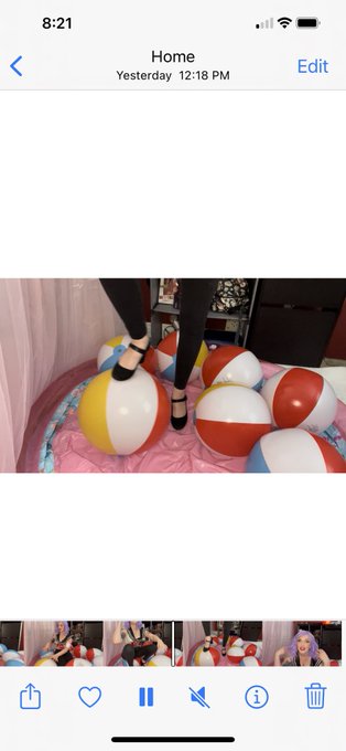#beachball #popping 😈 I wanted to #stomp2pop them all but then I&rsquo;d have non left 😢 https://t.co/lIBR<a href="/tag/beachball"class="tags">#beachball</a><a href="/tag/popping"class="tags">#popping</a><a href="/tag/stomp2pop"class="tags">#stomp2pop</a>