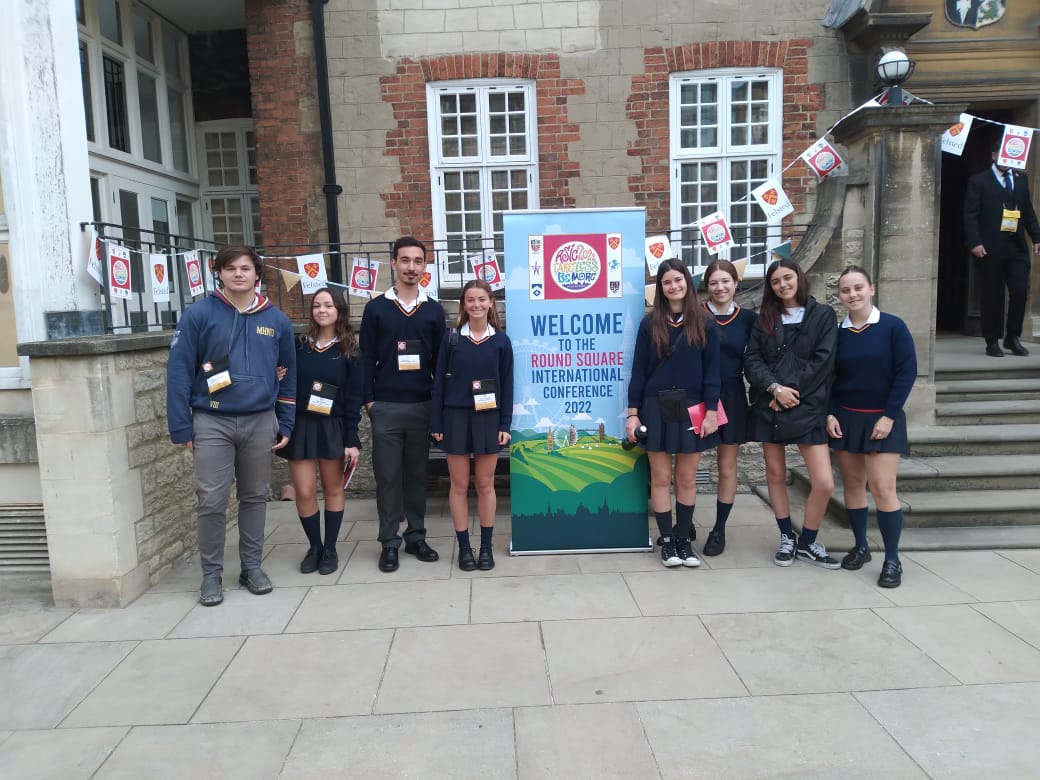 MHcolegio's tweet photo. Michael Ham delegation at the 53rd @r0undsquare  International Conference, hosted in Oxford, UK. #RSIC2022 connecting others around the world, proud of our MH global citizens https://t.co/ppMw1RTwod