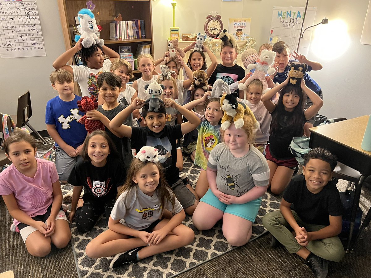 Mrs_CCowan's tweet photo. Cashing in our class reward for good Gator behavior! Students brought in a stuffy and shared why they chose it during community time! @HumbleISD_GTE #gtevibes #ccowan5gte https://t.co/qKkb5YER9g