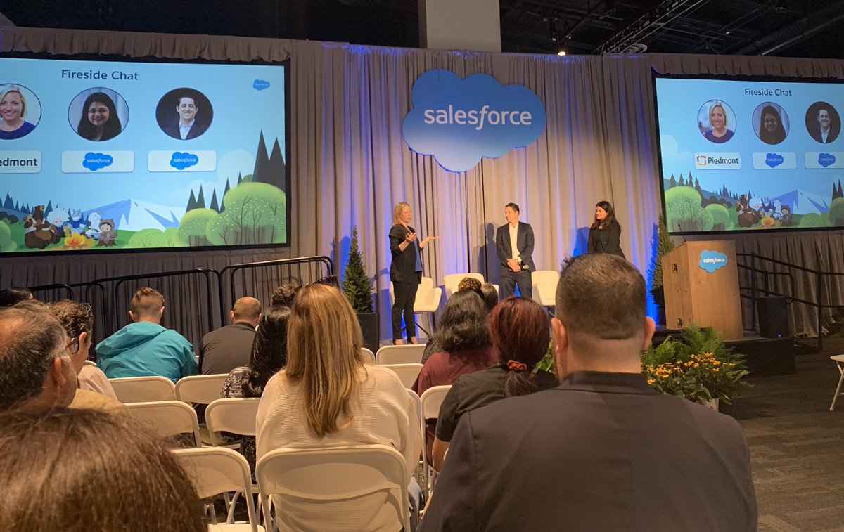 Patient Journey at <a href="/PiedmontHealth/">Piedmont</a> using <a href="/salesforce/">Salesforce</a>. 3M calls handled through call center…MyChart integration…door-to-door wayfinding…check-in kiosk w/ option to pay copay via credit card. #ClipboardExtinctionAct is pet project of Piedmont CEO 👏🏼 #df22 #salesforcepartner