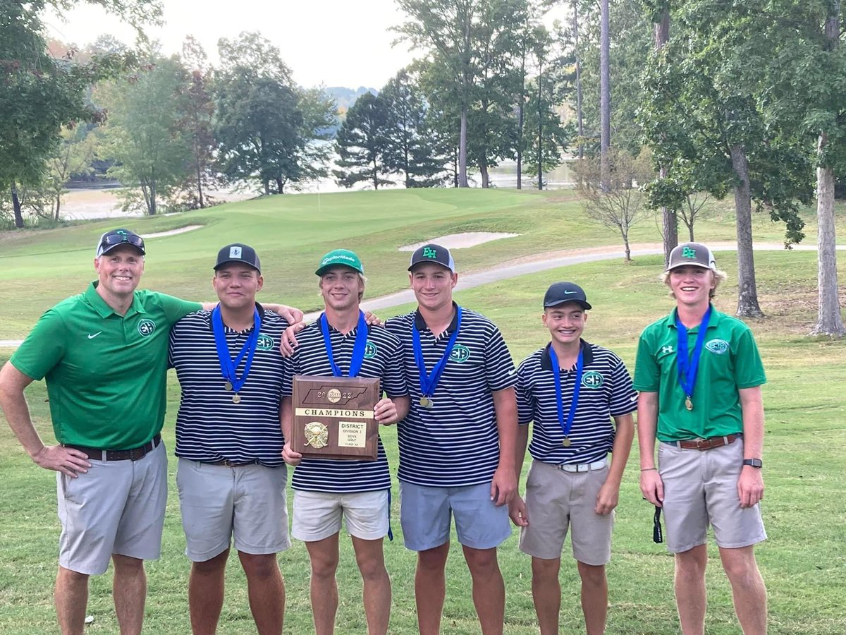 Canes start their road to state with a statement! Team score of 287 (-1). 4 out of the top 5 boys earn medalist honors!
<a href="/TuckerWick/">Tucker Wick</a> - 66 (-6)
<a href="/GriffinLaw2025/">Griffin Law</a> - 71 (-1)
<a href="/DanielMoseley0/">Daniel Moseley</a> - 73 (+1)
<a href="/Willtracy5/">Will tracy</a> - 77 (+5)
Leo Vasquez- 80 (+8)