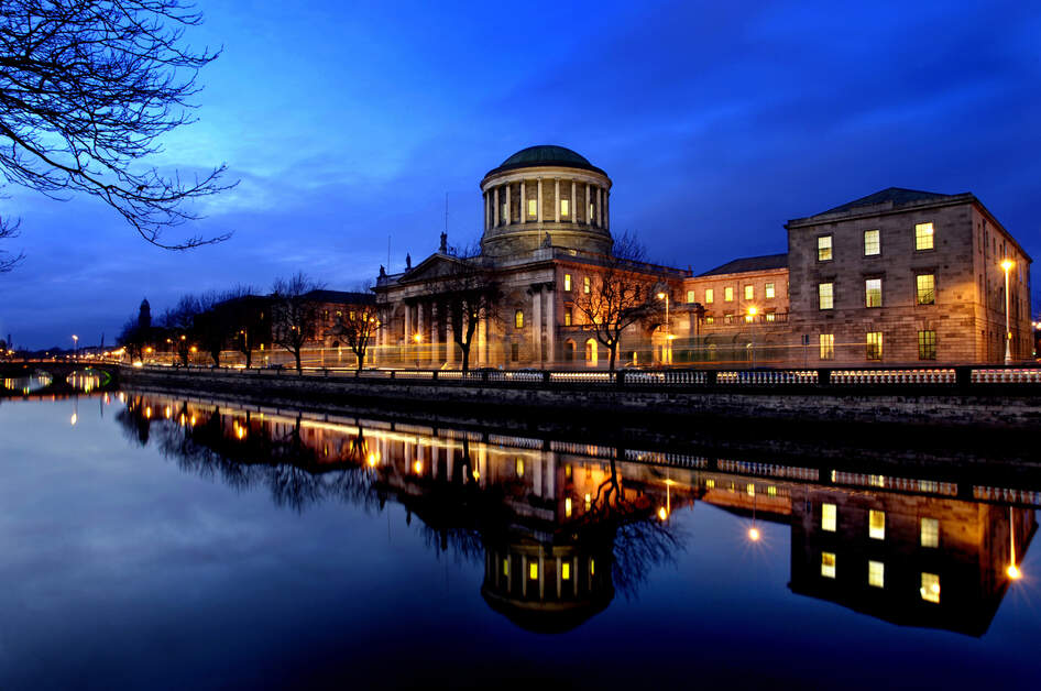 ChinaServices's tweet photo. Did you know: The Irish Civil War started when Michael Collins bombarded the IRA in the Four Courts https://t.co/Crf1YmVIyB