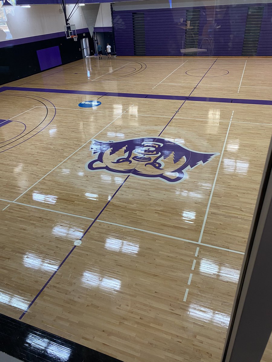 Had a great time at Crown College today! Thanks <a href="/Coach_Herbert/">Luke Herbert</a> for the visit!🟣⚫️