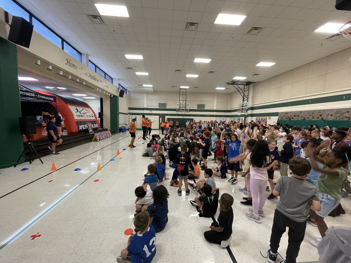 Mathews Elementary School tweet media