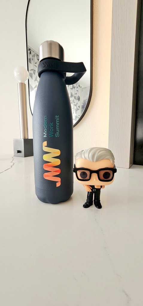 chris_neto's tweet image. Swag.  #ModernWorkSummit2022 #avtweeps #notneto