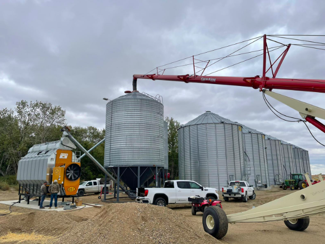 GSI 1116 dryer start up near Glenavon, SK.
Get your quote today for a GSI dryer on your farm! Great financing options available!
grainequipment.com
#SKAG. #agriculture