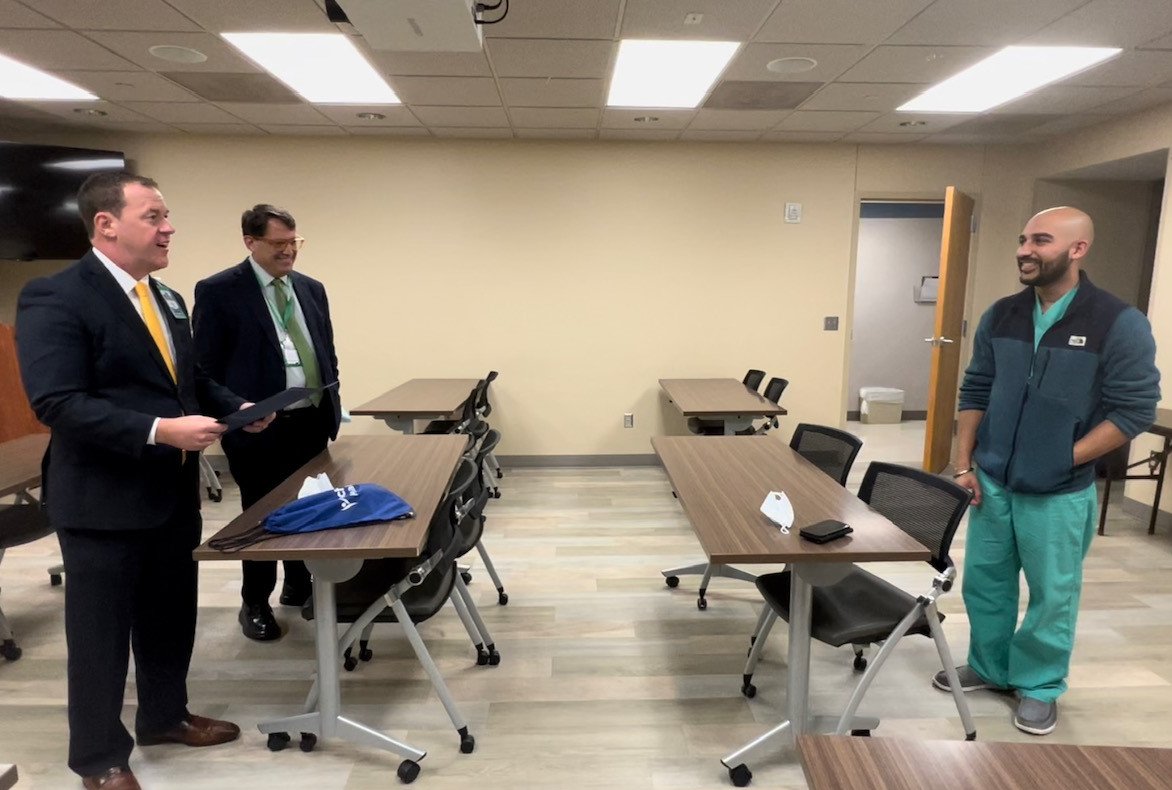 OchsnerCardio's tweet photo. So proud of our @OchsnerCVFellow Dr. Nitin Tandan for recognition as Provider of the Month for the entire @OchsnerHealth institution!! Well deserved knowing your compassion, dedication, and outstanding patient care. Keep up the great work! #OchsnerProud https://t.co/hGbEKFnXMH