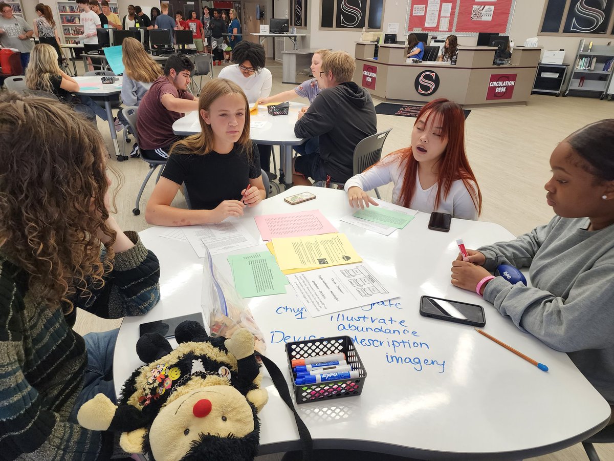 reademandweave's tweet photo. Rhetorical analysis stations in the library today! Everything is more fun with dry erase tables and rolly chairs! #1sparkman @PrinChrisShaw @LeslieSedberry https://t.co/ZRqFCXtMhz