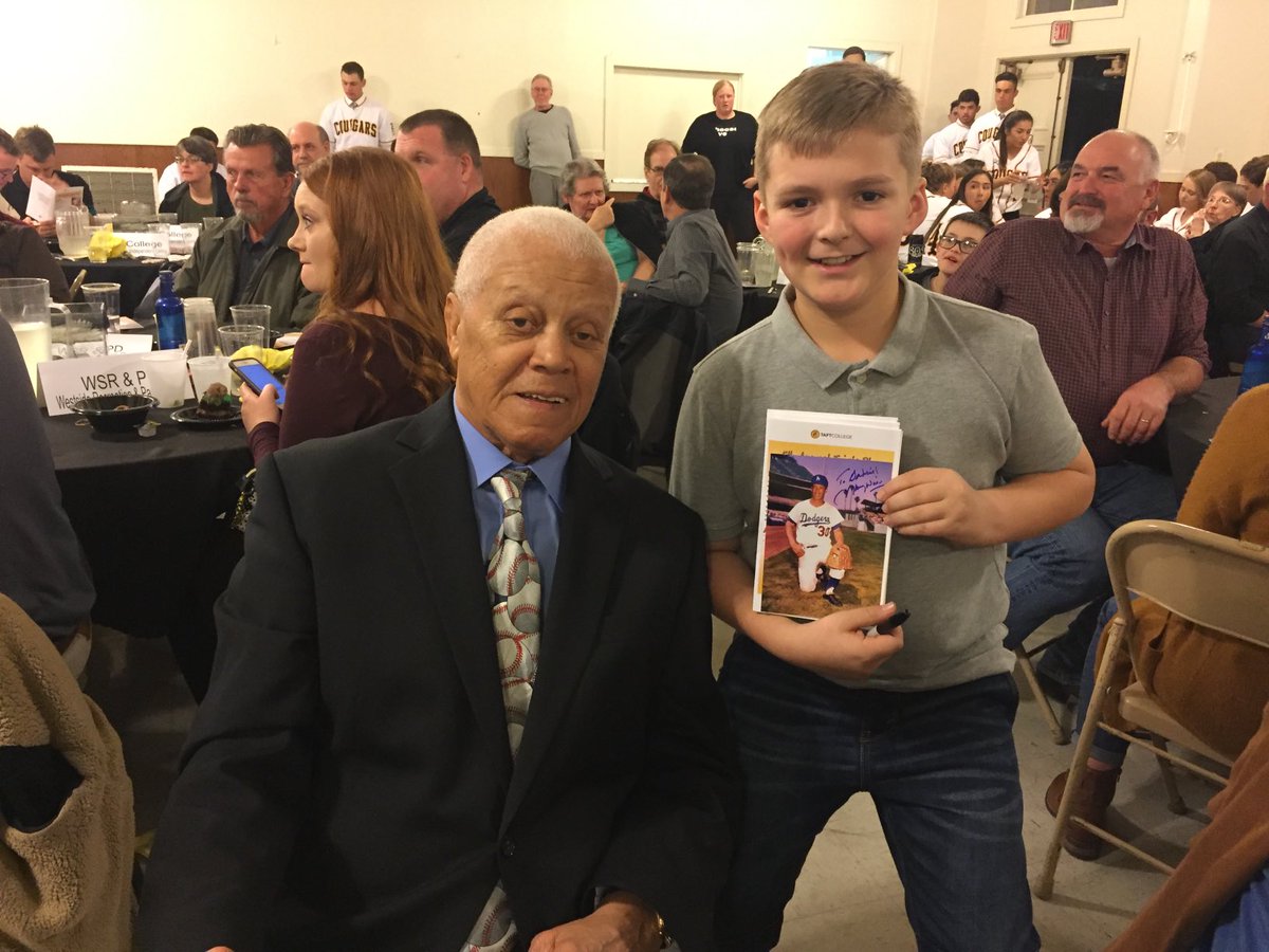 RobD_SoCalGas's tweet photo. Remembering Maury Wills and the day my son and I met him at the @TaftCollegeEdu @TCAthletics_ Triple Play dinner in 2018. #RIPMaury https://t.co/4WQgiiwsPm