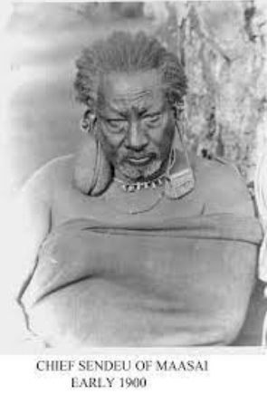 mzeesiraj's tweet photo. Images:-#Masai Chiefs/Laibons Lenana and Sendeu.
#Mogogodo's Chief Matungi. #Kikuyu Chief Karuri, son of a Ndorobo/#Dorobo father and #Kikuyu mother(top&bot L&R).
#Galla people expelled from the #Kenya Highlands: during 'Iregi'; by Naivasha #Masai,#Kikuyu and #Dorobo. @The_BIEA. https://t.co/WktousVjoV
