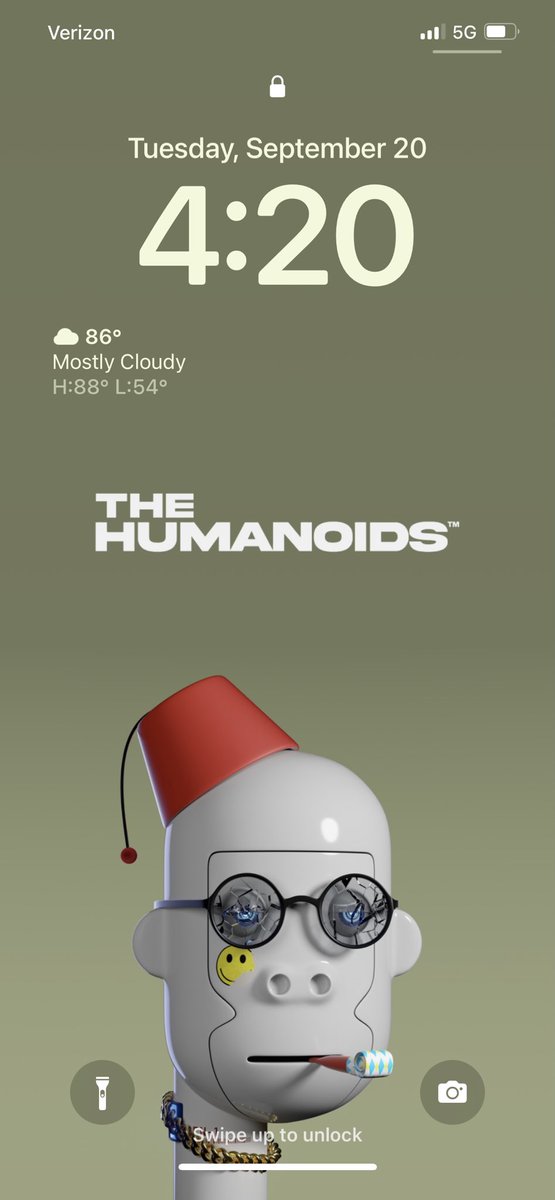 Shibaxx1's tweet photo. These @TheHumanoidsNFT @Apple backgrounds are so dope 🦾🍃💨

#NOIDGANG 🤝 #IPHONE https://t.co/oWTDtsKKGm
