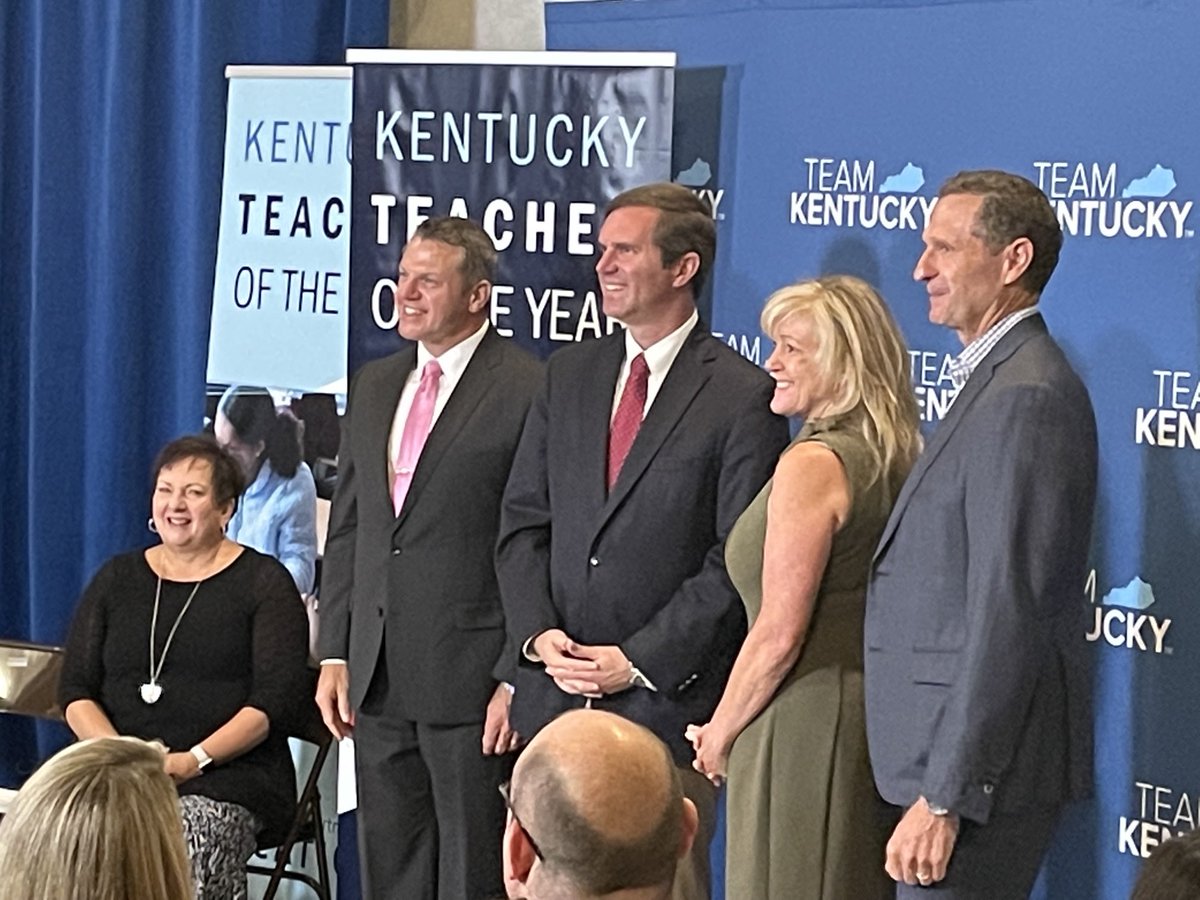 Jodar42's tweet photo. Congrats to ⁦@kemprHHS⁩ on being a semi finalist for KY HS Teacher of the Year!!!!  #gobirds https://t.co/jP5TRWPZET