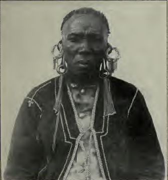 mzeesiraj's tweet photo. Images:-#Masai Chiefs/Laibons Lenana and Sendeu.
#Mogogodo's Chief Matungi. #Kikuyu Chief Karuri, son of a Ndorobo/#Dorobo father and #Kikuyu mother(top&bot L&R).
#Galla people expelled from the #Kenya Highlands: during 'Iregi'; by Naivasha #Masai,#Kikuyu and #Dorobo. @The_BIEA. https://t.co/WktousVjoV