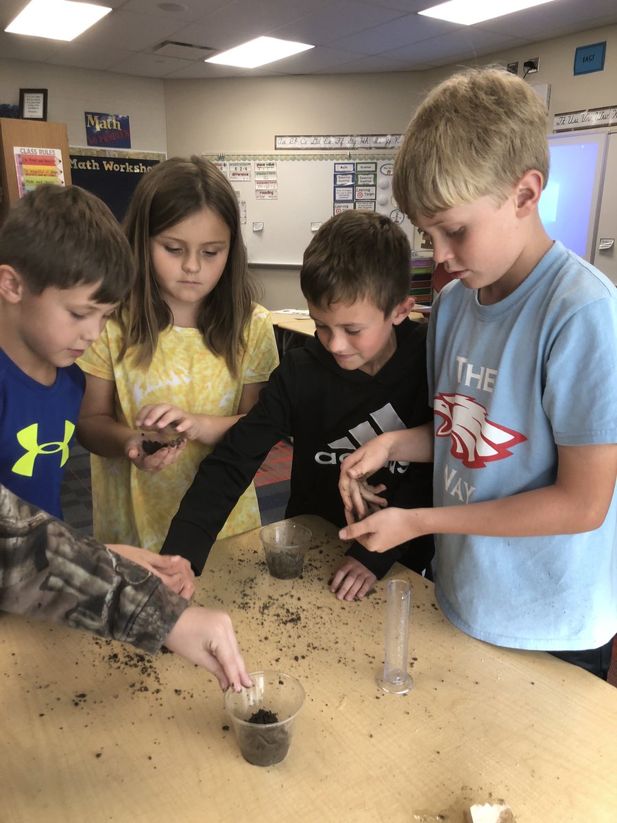 mconklegr3's tweet photo. As part of our soil unit, the students examined a few components found in soil. They also completed an activity to determine which of three samples was clay soil. https://t.co/LEBqQFBnjl