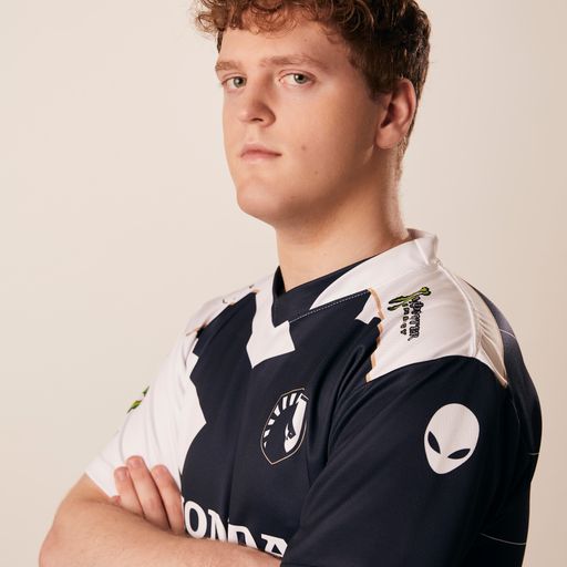 Longhorn_Gaming's tweet photo. Ever wanted to know the life of a pro? Reply to this tweet for a chance to have your questions read this Friday at the first EVER @TeamLiquid  x @Longhorn_Gaming collab.

We better see you in burnt orange @Bjergsen, @Yeon7lol, and @bradleyyylol. https://t.co/J4WJZWJZIf