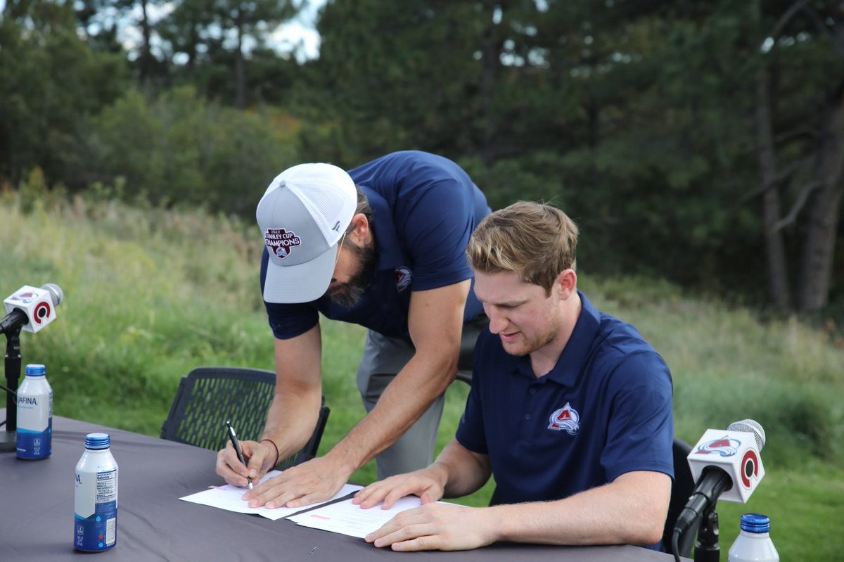 Avalanche's tweet photo. Officially official. 

#GoAvsGo https://t.co/B9LGa1Gjik