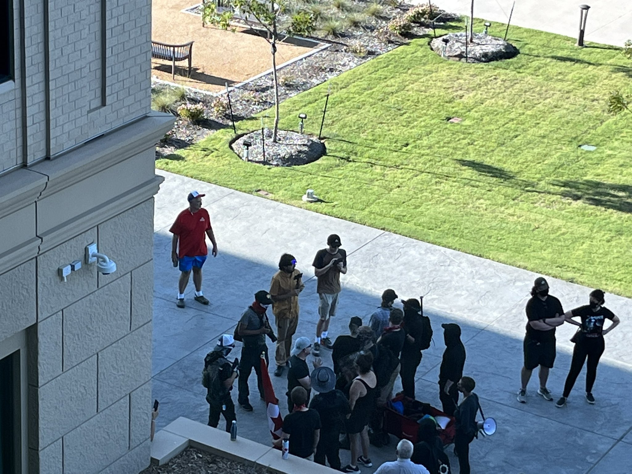 buc ee's neck gaiter