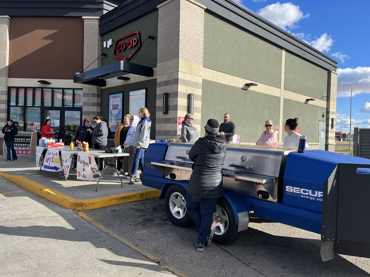 Kitscoty Elementary School tweet media